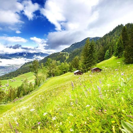 Hotel Oberland Triesenberg ภายนอก รูปภาพ