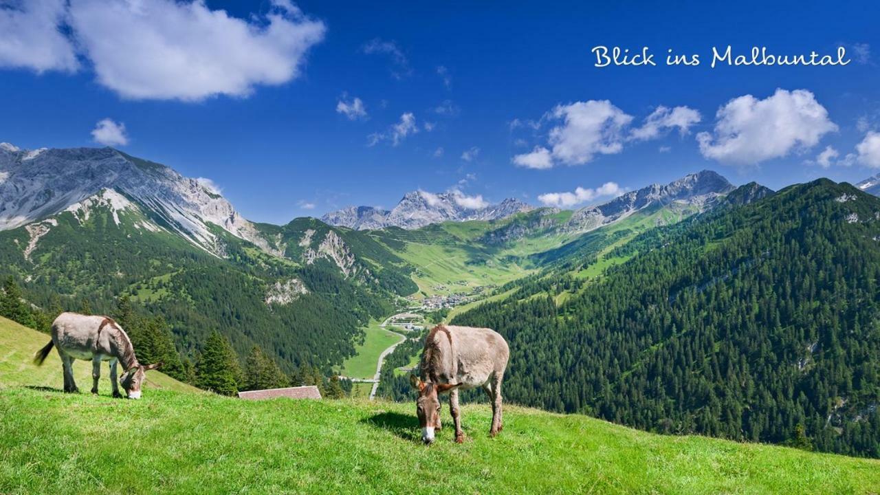Hotel Oberland Triesenberg ภายนอก รูปภาพ