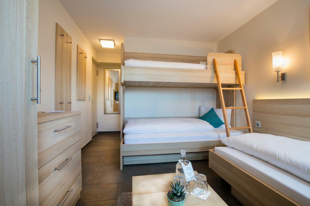 Hotel Oberland Triesenberg ภายนอก รูปภาพ