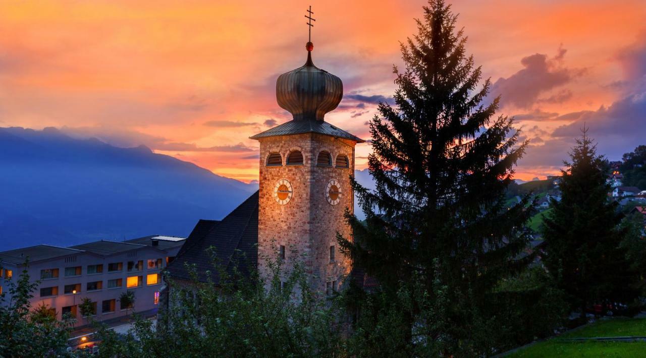Hotel Oberland Triesenberg ภายนอก รูปภาพ